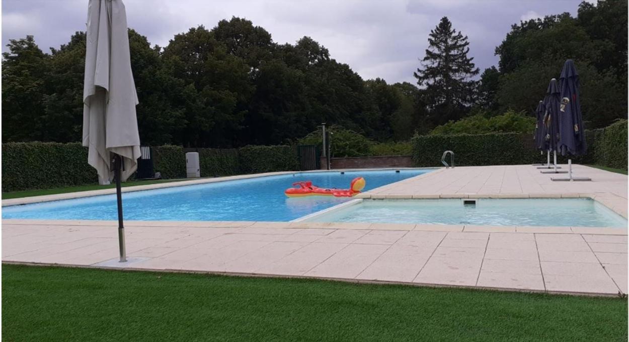 Zonnig Appartement Golf Van Durbuy Eksteriør bilde